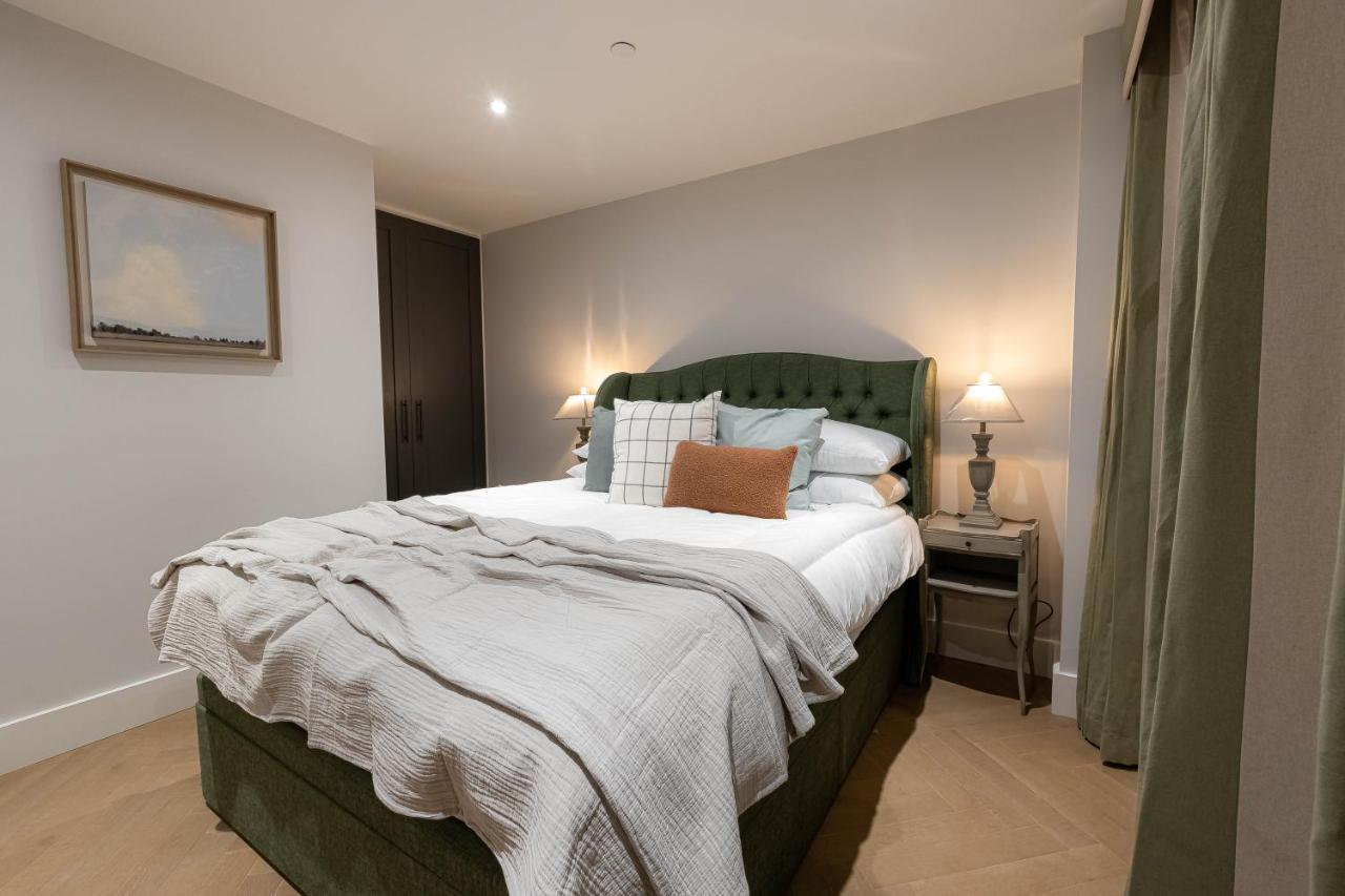 Three Bedroom Near Brick Lane By Belvilla London Bagian luar foto
