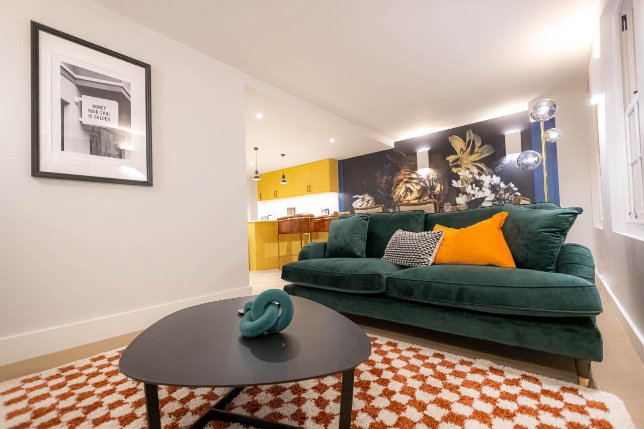 Three Bedroom Near Brick Lane By Belvilla London Bagian luar foto