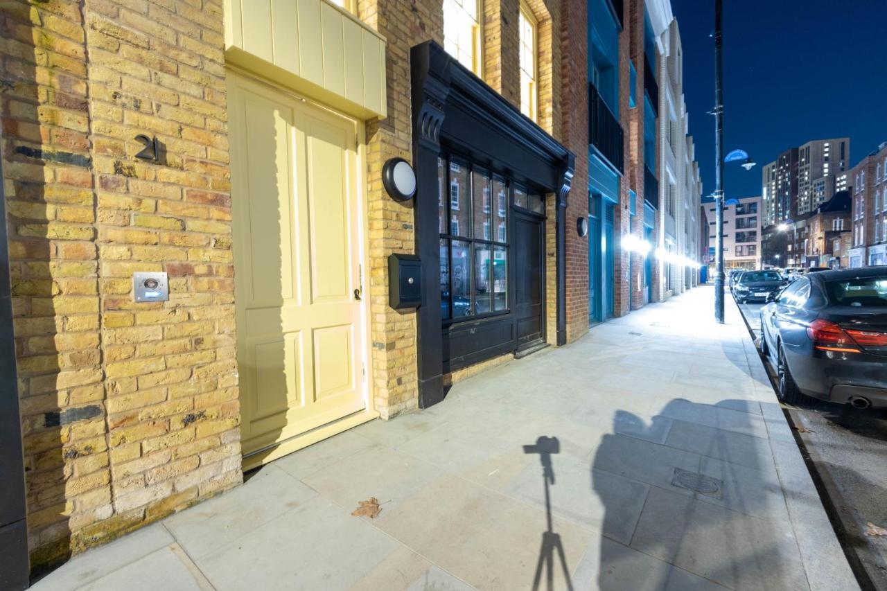 Three Bedroom Near Brick Lane By Belvilla London Bagian luar foto