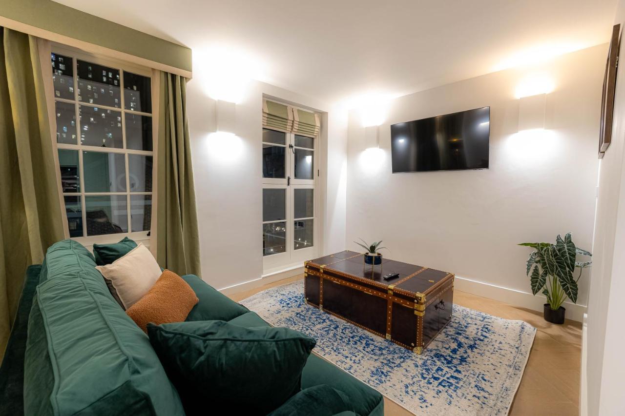 Three Bedroom Near Brick Lane By Belvilla London Bagian luar foto