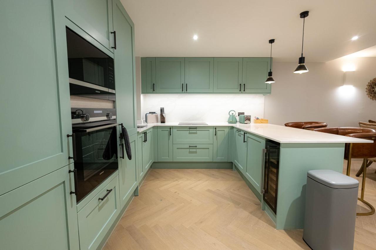 Three Bedroom Near Brick Lane By Belvilla London Bagian luar foto